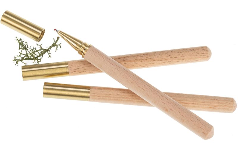 Edler Holz Kugelschreiber mit zylindrischer Form und Messing Kappe