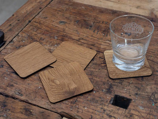 Massivholz Untersetzer aus Geöltem Eichenholz 95x3 mm - Robust & Dekorativ